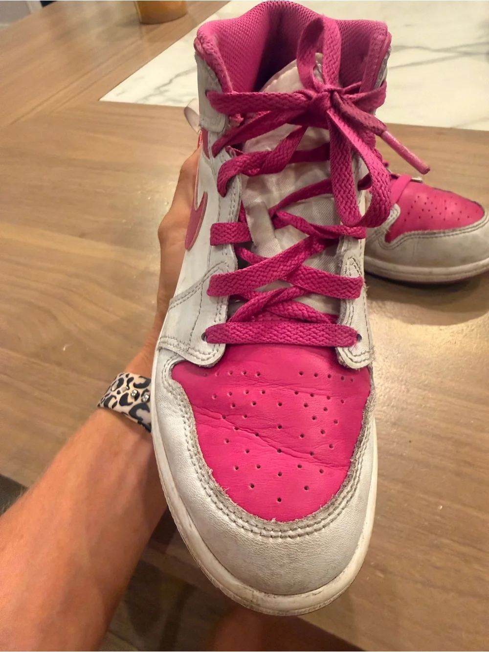 Nike Jordan 1 Mid Kids High-Top Sneakers in Hot Pink and White